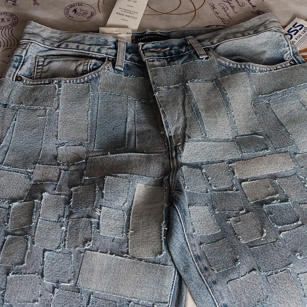Levi's Misshapes Cropped jeans